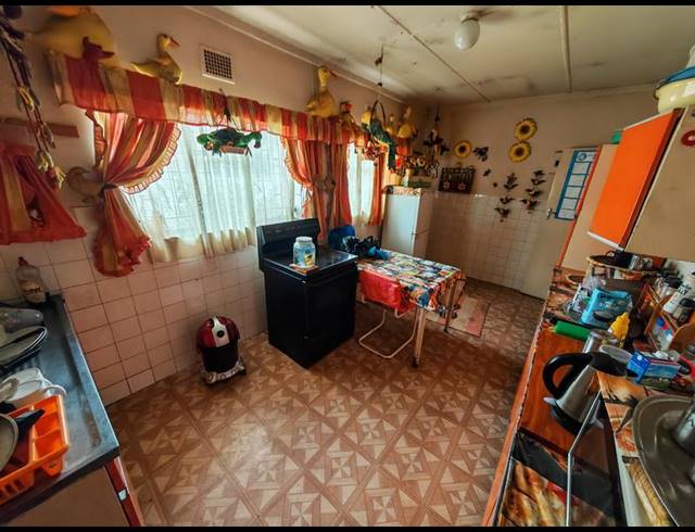 3 BEDROOM HOUSE FOR SALE IN VANDERBIJLPARK SE 1